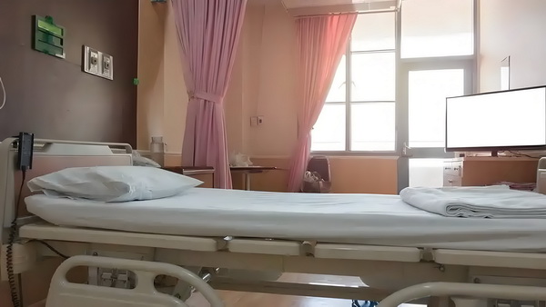 嫡女天下：腹黑不为后